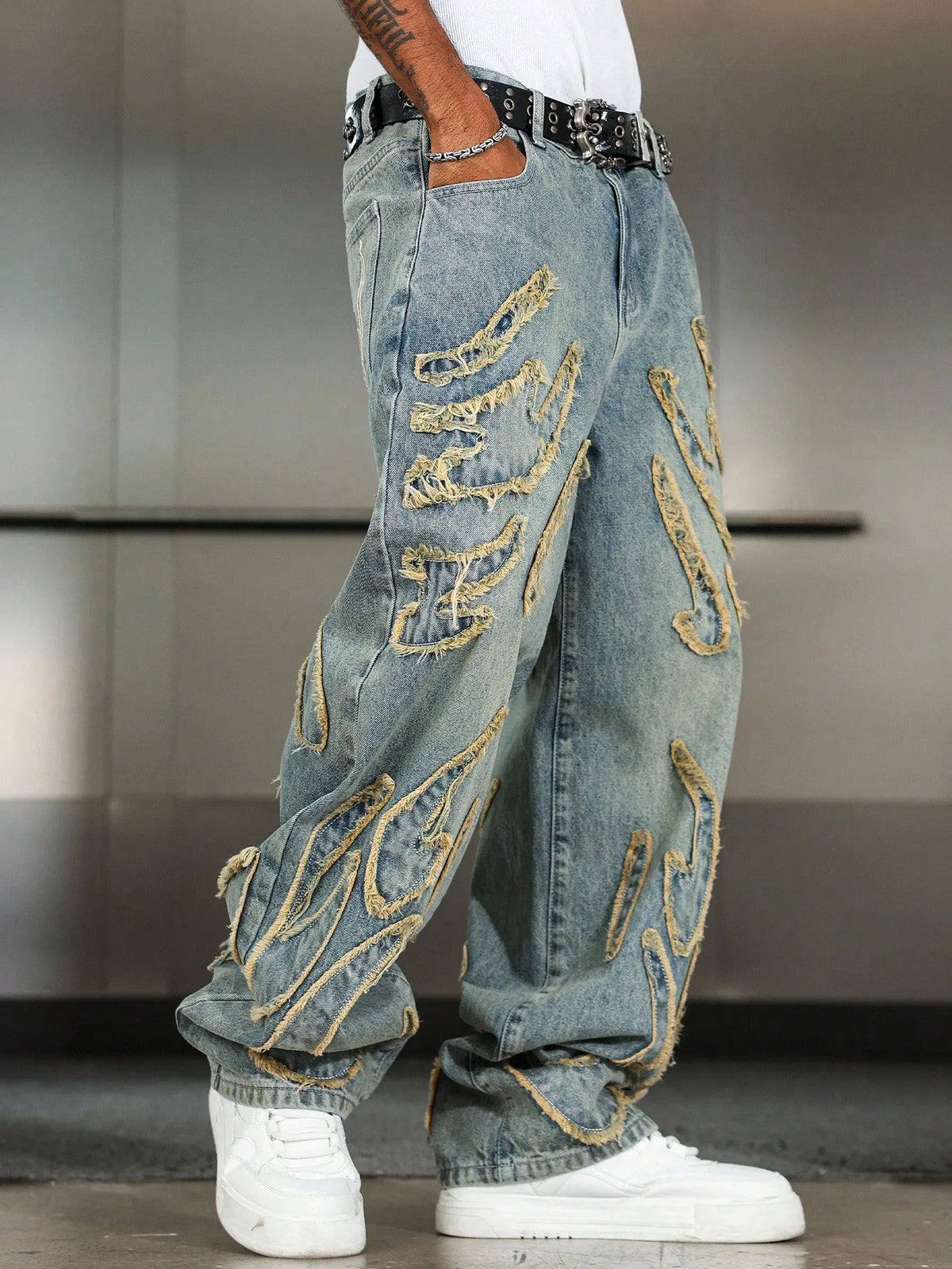 Men's Street Style Casual Patchwork Embroidered Frayed Hem Macau Blue Denim Jeans Trendy Loose Fit Straight Leg Pants