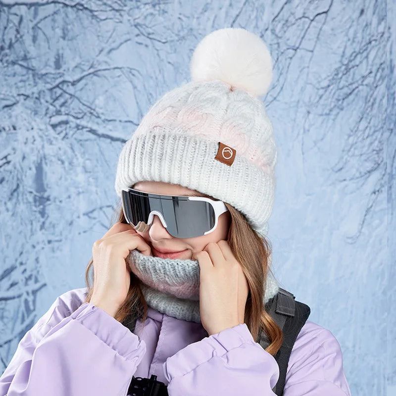 Winter Lady Warm Hat Scarf Two-piece Set Fleece Thickened Gradual Change Color Knitted Skiing Hat Fashion Pullover Hat for Women