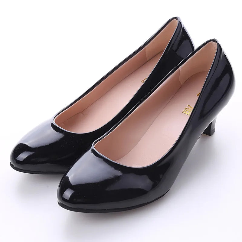 Classic Round Toe Mid Heel Pumps