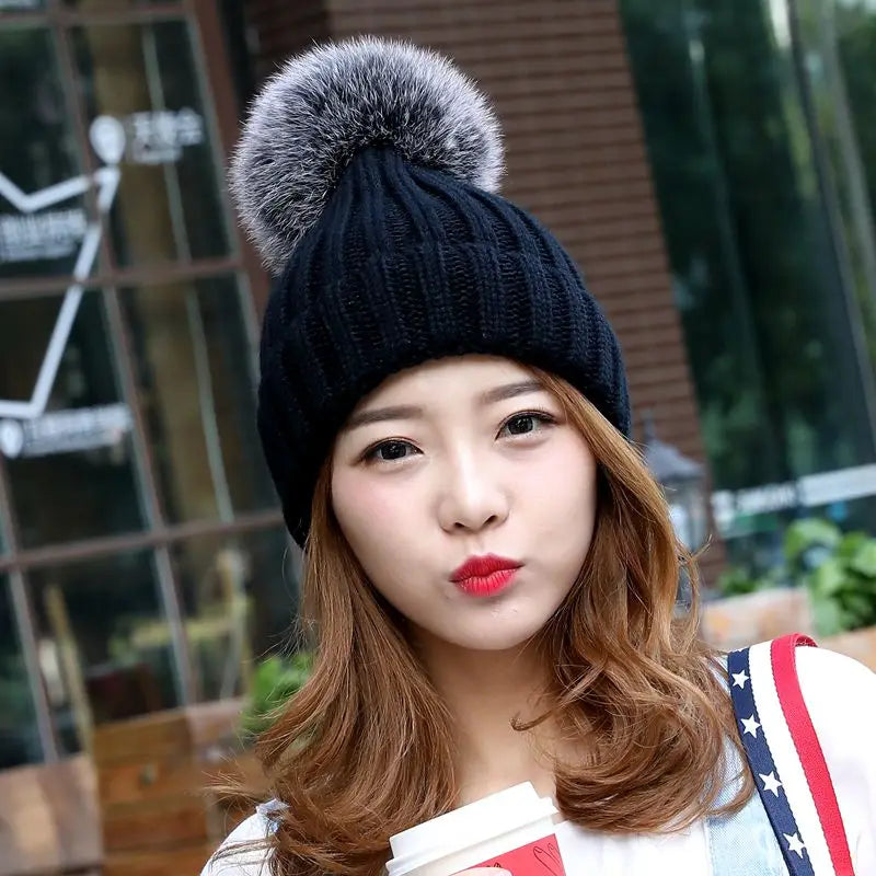 2025 New natural fur pom pom hat fashion winter hat for girl women warm beanies High quality fox fur hat