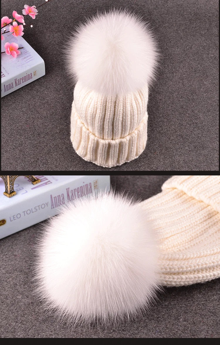 2025 New natural fur pom pom hat fashion winter hat for girl women warm beanies High quality fox fur hat