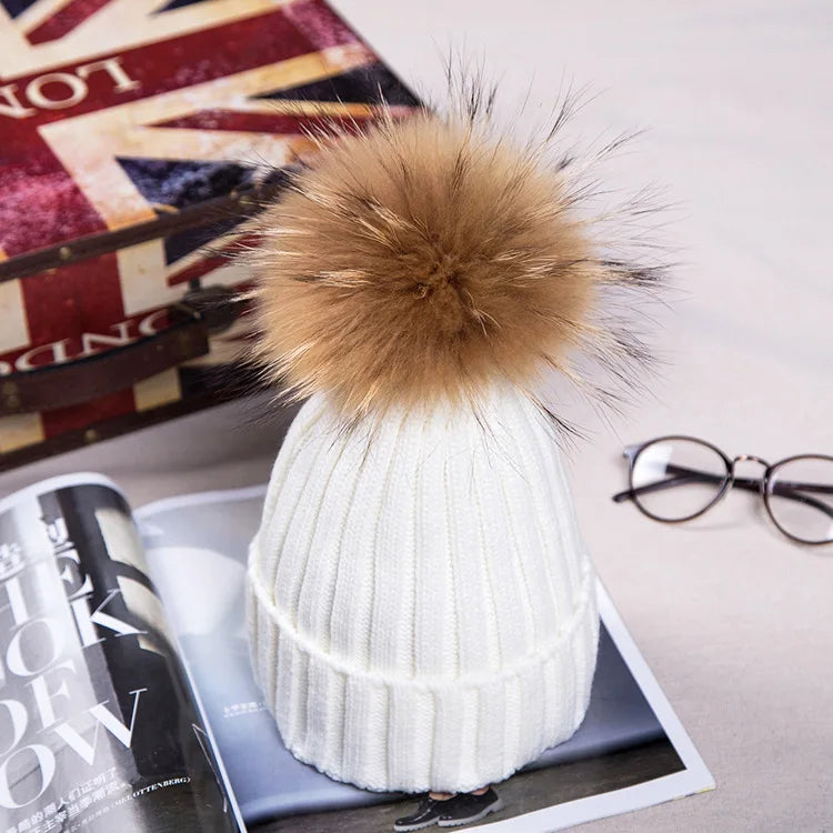 2025 New natural fur pom pom hat fashion winter hat for girl women warm beanies High quality fox fur hat