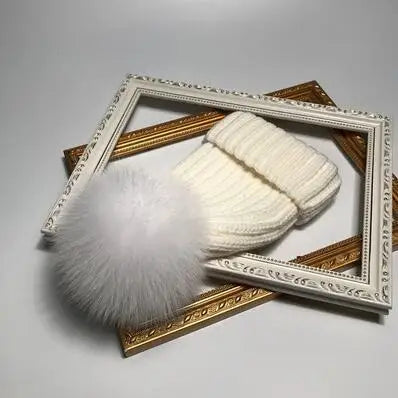 2025 New natural fur pom pom hat fashion winter hat for girl women warm beanies High quality fox fur hat