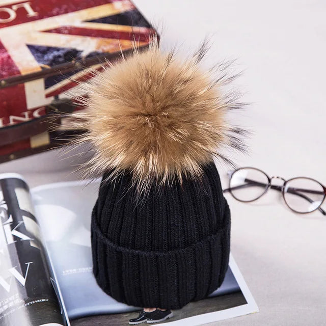 2025 New natural fur pom pom hat fashion winter hat for girl women warm beanies High quality fox fur hat