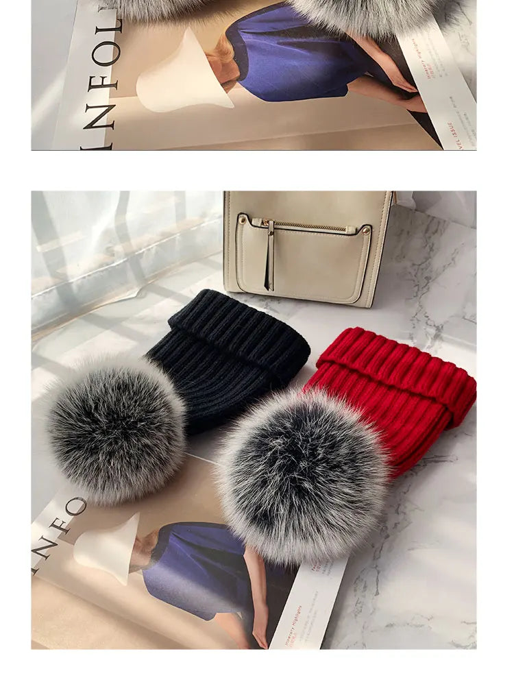 2025 New natural fur pom pom hat fashion winter hat for girl women warm beanies High quality fox fur hat