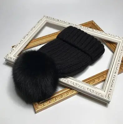 2025 New natural fur pom pom hat fashion winter hat for girl women warm beanies High quality fox fur hat