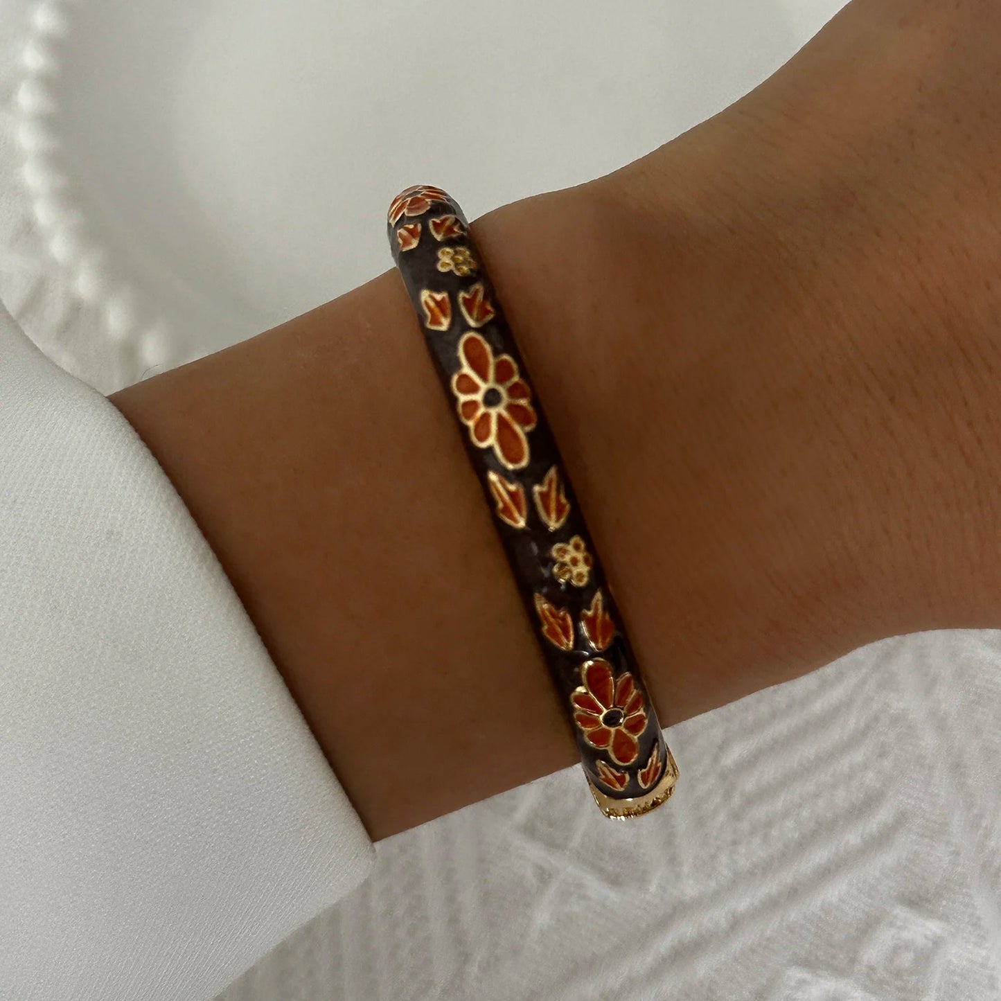 Elegant Enamel Flower Bracelet for Women – Retro Gold-Plated Evil Eye Floral Zircon Bangle, Vintage Party Jewelry