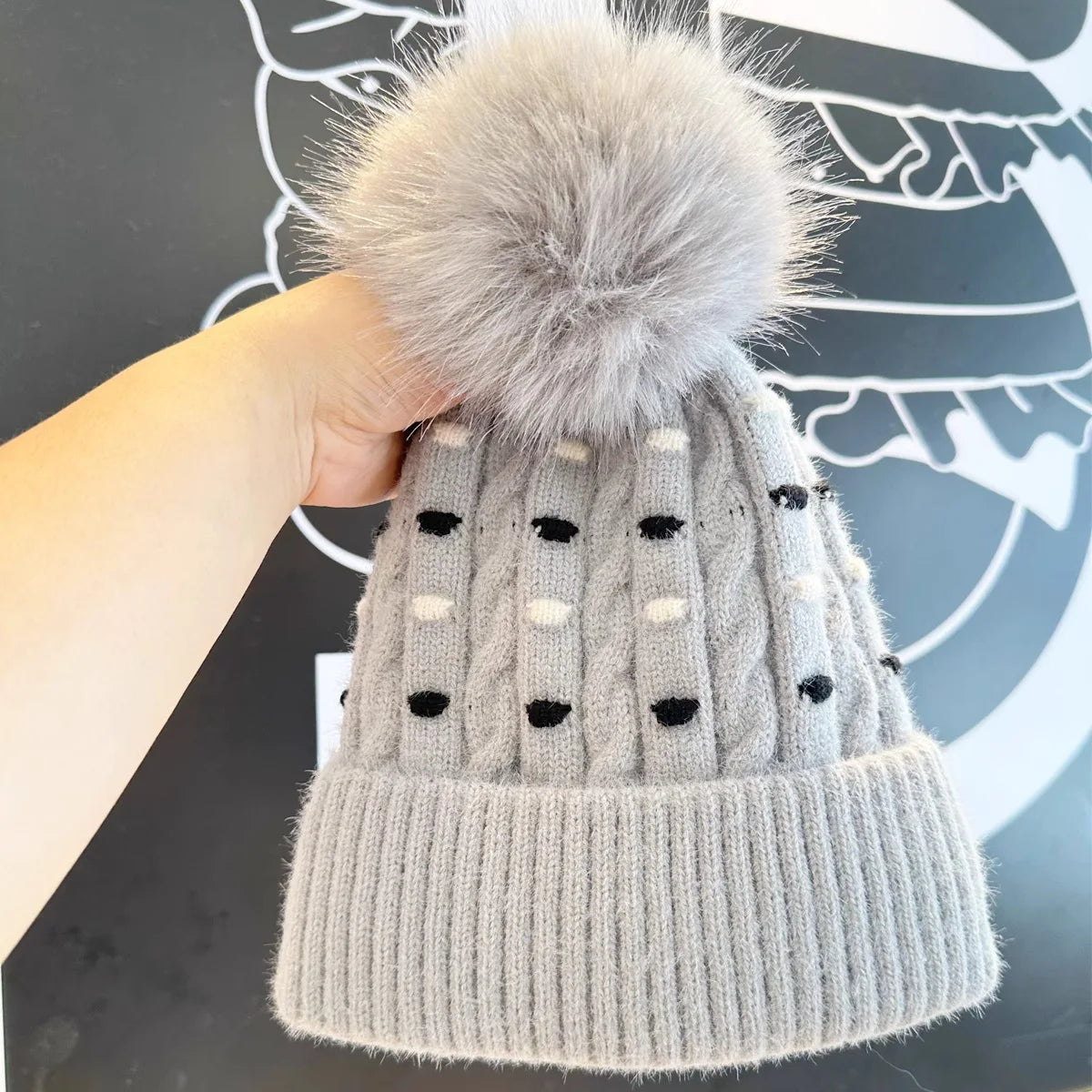 Winter Warm Beanie Women's Hat Thickened Cold-Proof Knitted Cap Outdoor Sports Cycling Skiing Pullover Hats Bonnets for Women