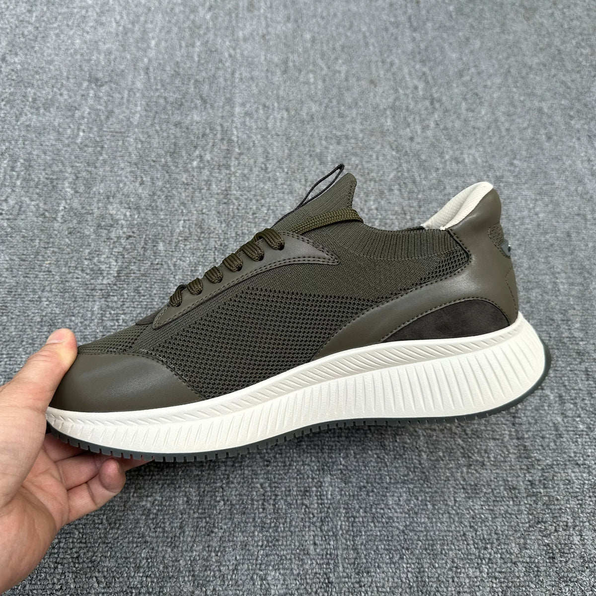 2026 Summer Breathable Sports Casual Shoes For Men, Thick Sole Height Increasing Lace Up Comfort Versatile Mesh Running Sneakers