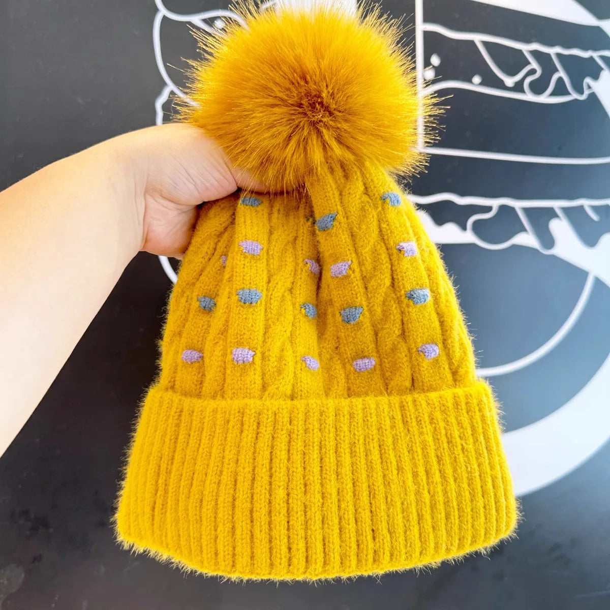 Winter Warm Beanie Women's Hat Thickened Cold-Proof Knitted Cap Outdoor Sports Cycling Skiing Pullover Hats Bonnets for Women