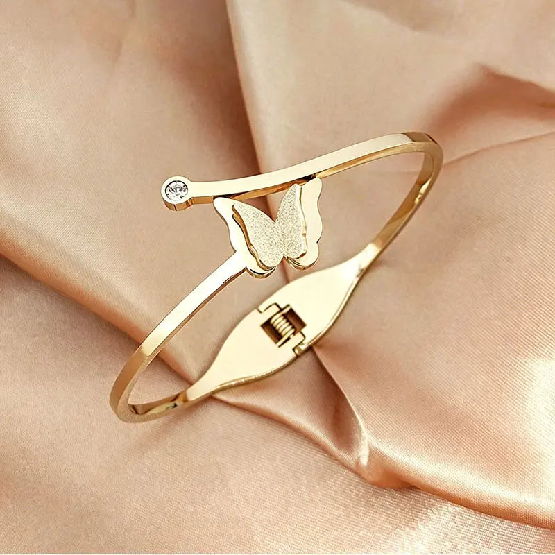 Women’s Elegant Moissanite Animal Chain Bracelet – 14K Gold-Filled Fine Jewelry Gift