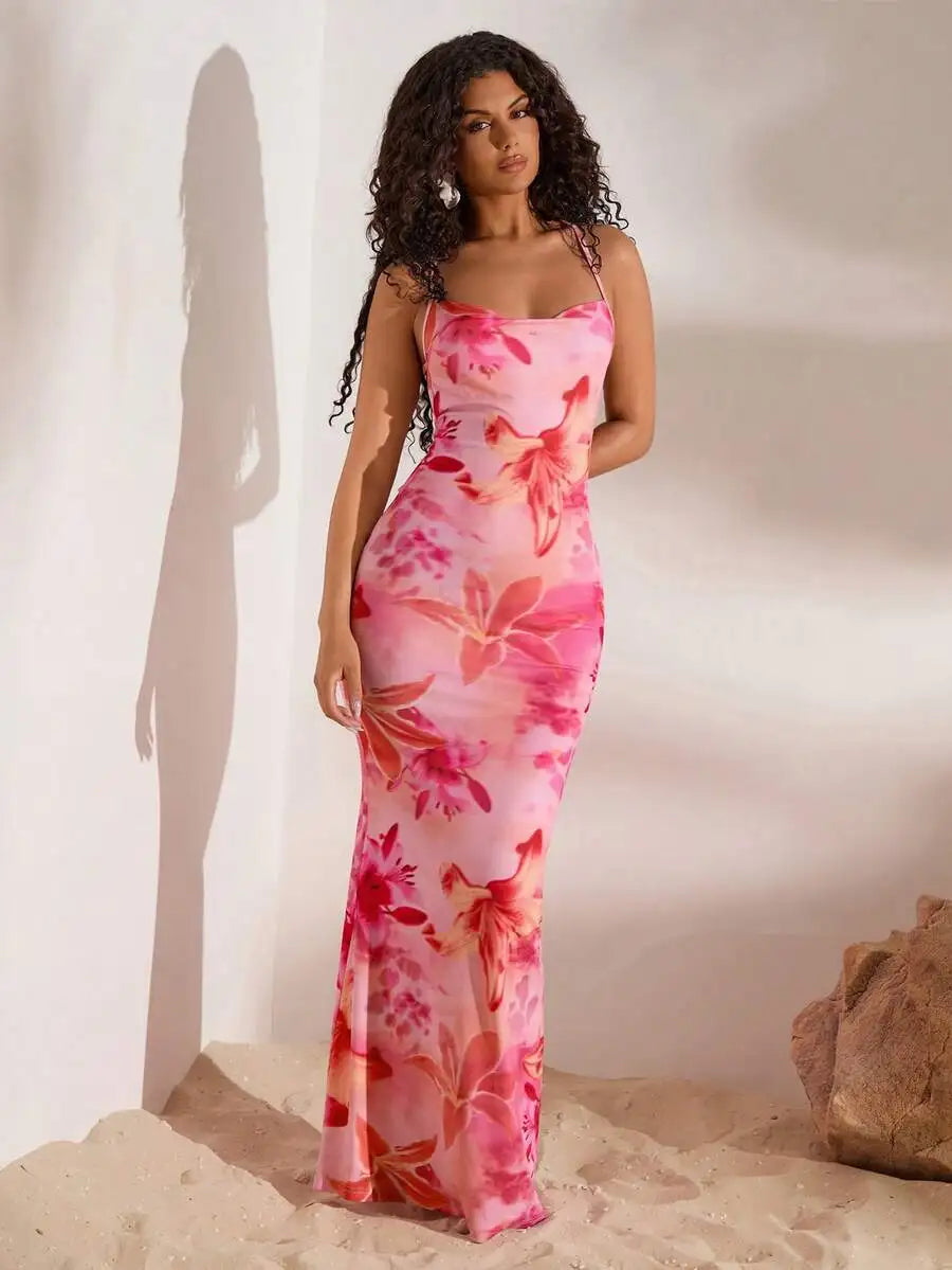 Women’s Floral Backless Maxi Dress 🌸