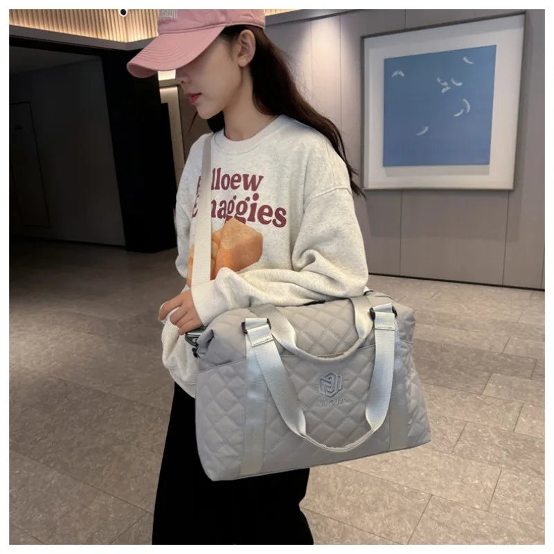 Large Capacity Sports Gym & Travel Duffle Bag – Dry/Wet Separation Shoulder Handbag for Yoga, Fitness, Training & Short Trips