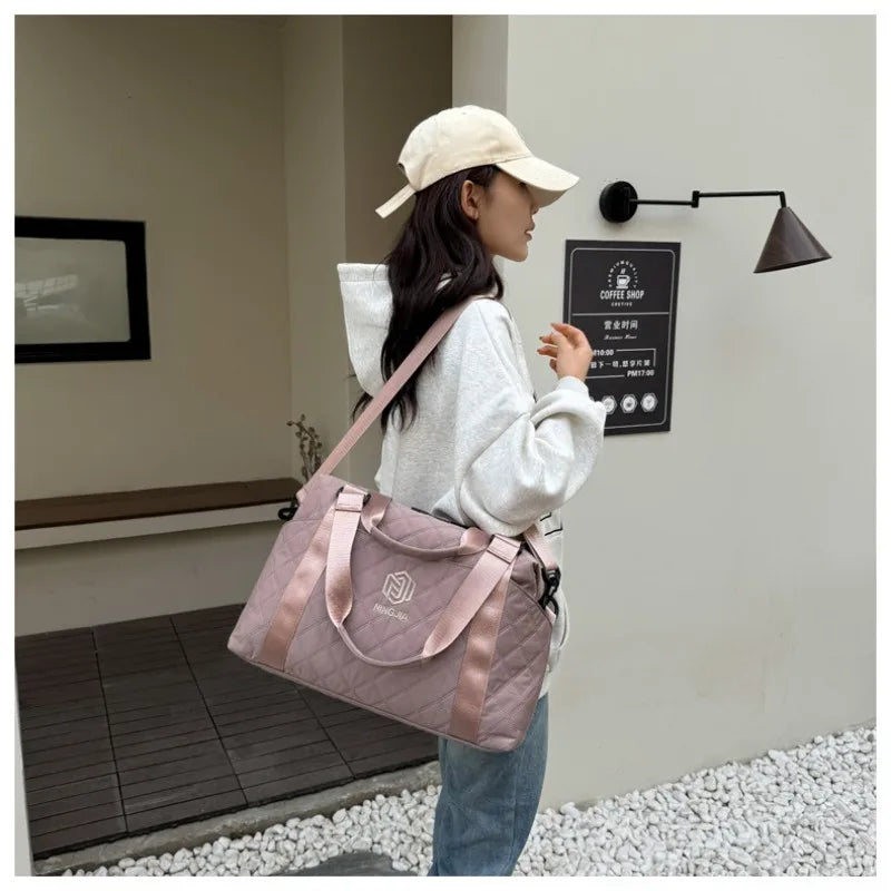 Large Capacity Sports Gym & Travel Duffle Bag – Dry/Wet Separation Shoulder Handbag for Yoga, Fitness, Training & Short Trips