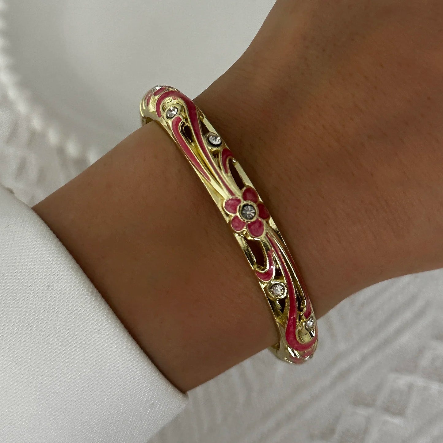 Elegant Enamel Flower Bracelet for Women – Retro Gold-Plated Evil Eye Floral Zircon Bangle, Vintage Party Jewelry