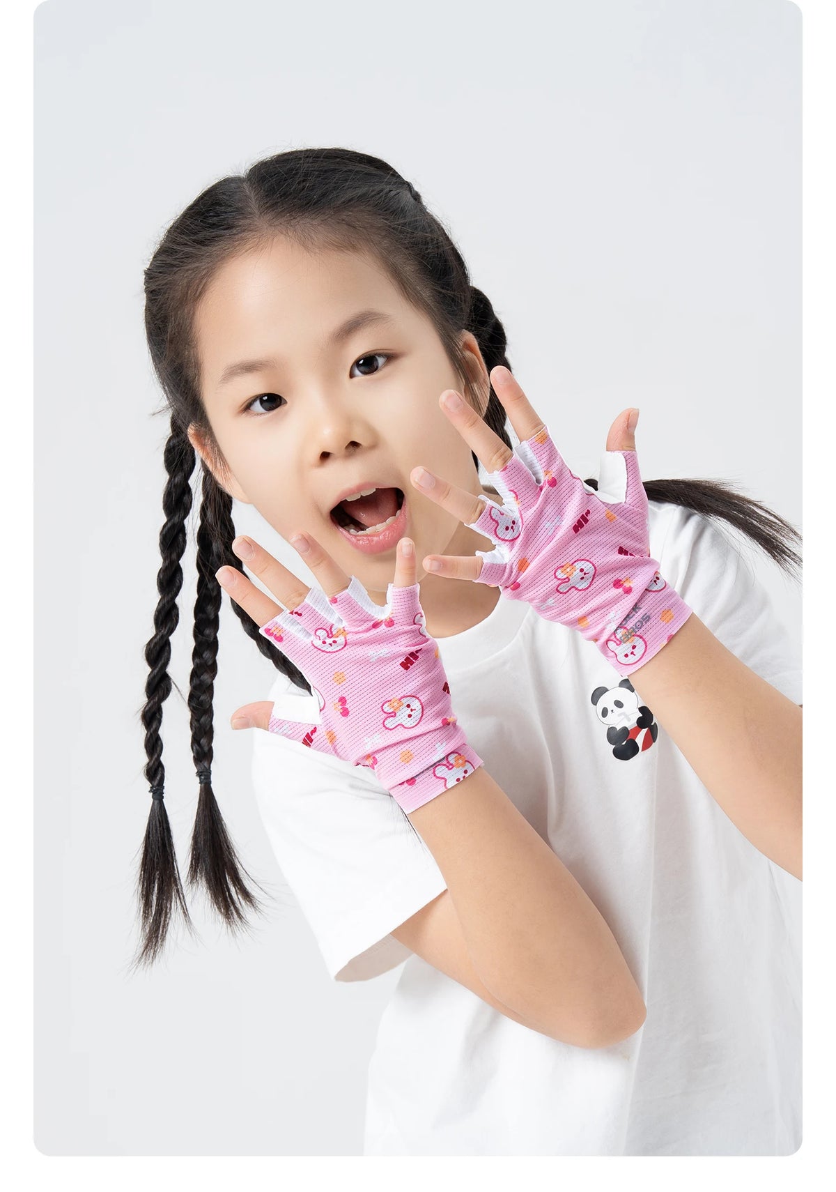 ROCKBROS Children Sports Gloves Non-Slip Wear-Resistant with SBR Palm Pads Cycling Gloves Childlike Graffiti Bike Riding Gloves