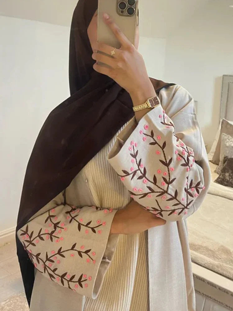 Women’s Elegant Eid Embroidered Abaya