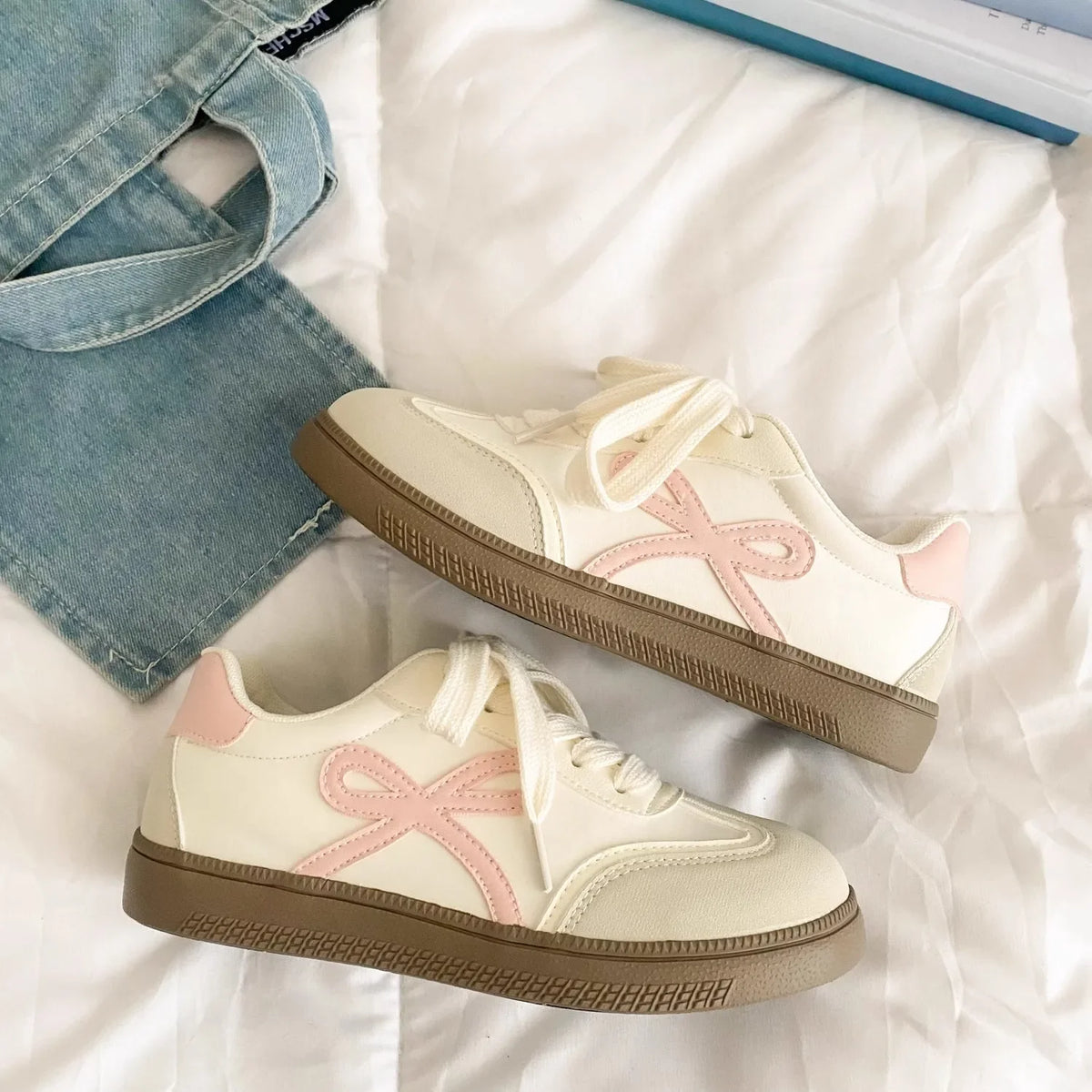 2026 Spring Summer Thick Soled Relaxed Training Shoes Women's New Retro Casual Shoes Student Sports Shoes