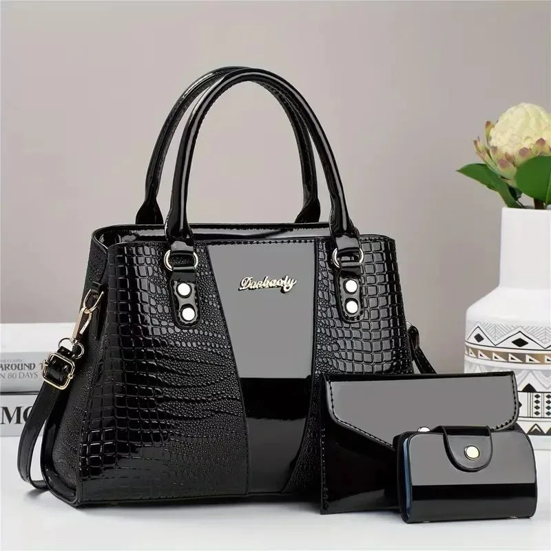 Women’s Faux Leather Serpentine Shoulder Bag