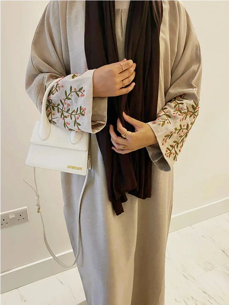 Women’s Elegant Eid Embroidered Abaya