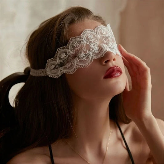 Women’s Black Silk Masquerade Eye Mask