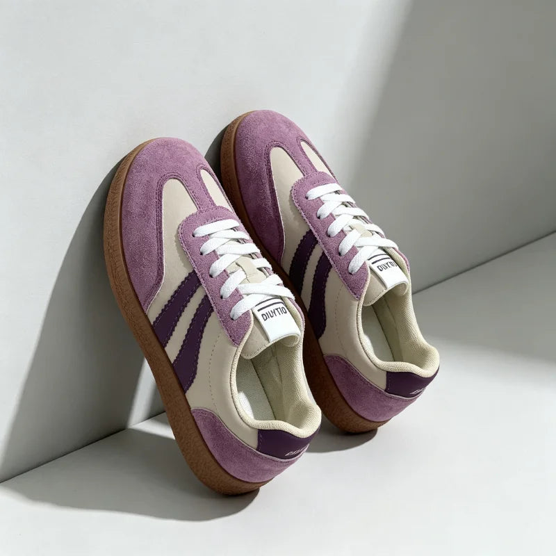 Men’s & Women’s Classic Retro Training Sneakers – Thick-Sole Lace-Up Casual Running Shoes for Everyday Comfort