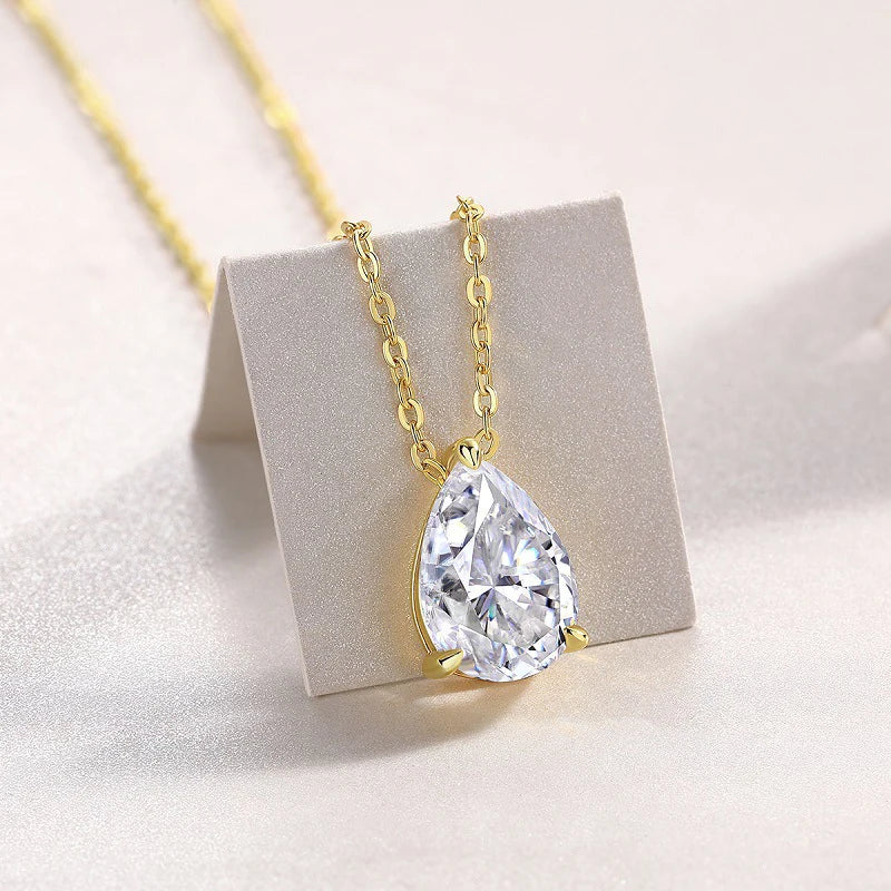Women’s 2.5ct Moissanite Teardrop Pendant Necklace – 14K Gold-Filled Fine Jewelry Gift