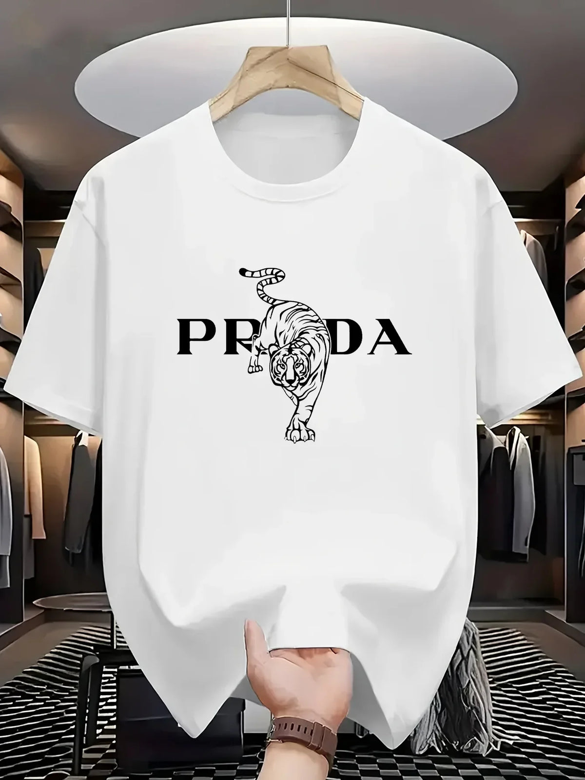 2025 Men's Luxury Graphic Print T-shirt Black White Contrast Short Sleeve Breathable  Summer Fashion Top