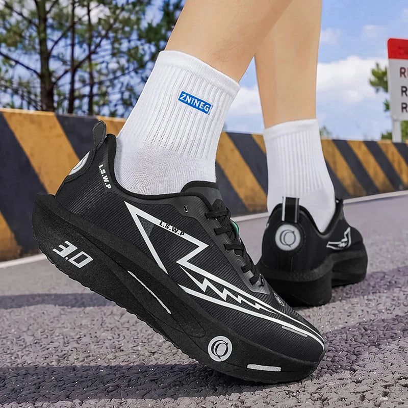 Men's Casual Sports Shoes, Soft-Soled Road Running Shoes, Lightweight, Breathable, Non-Slip, Wear-Resistant, Trendy and Versatile Daily Jogging Sneakers
