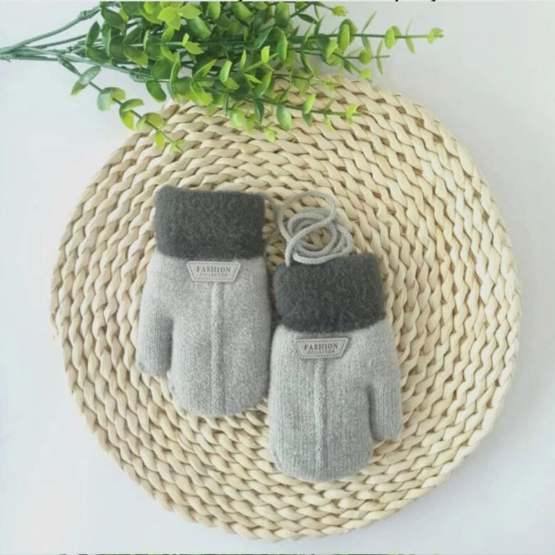 Universal Gloves Knitting Mittens Baby Mittens Toddler Thickened Winter Gloves Dropshipping