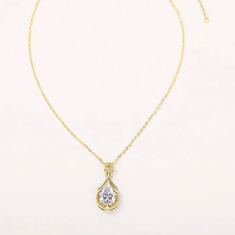 Women’s 2.5ct Moissanite Teardrop Pendant Necklace – 14K Gold-Filled Fine Jewelry Gift