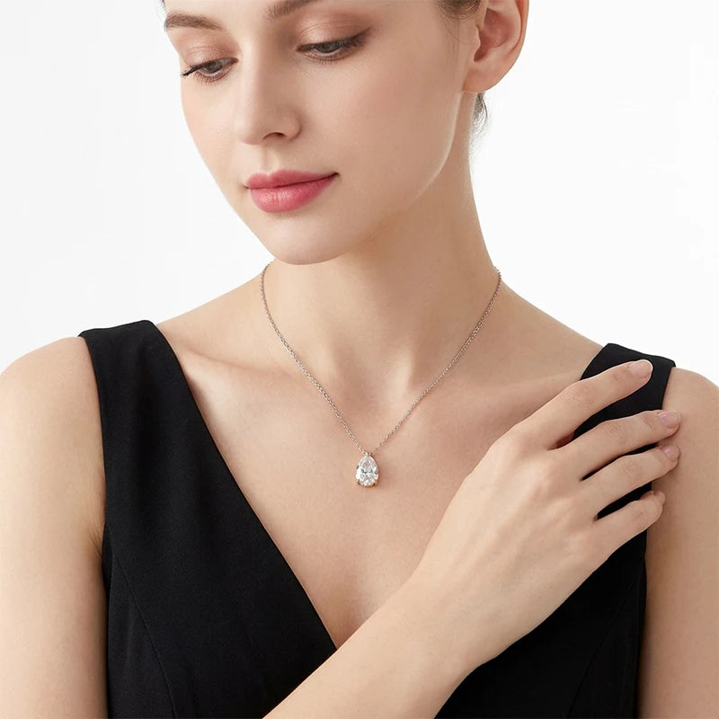 Women’s 2.5ct Moissanite Teardrop Pendant Necklace – 14K Gold-Filled Fine Jewelry Gift