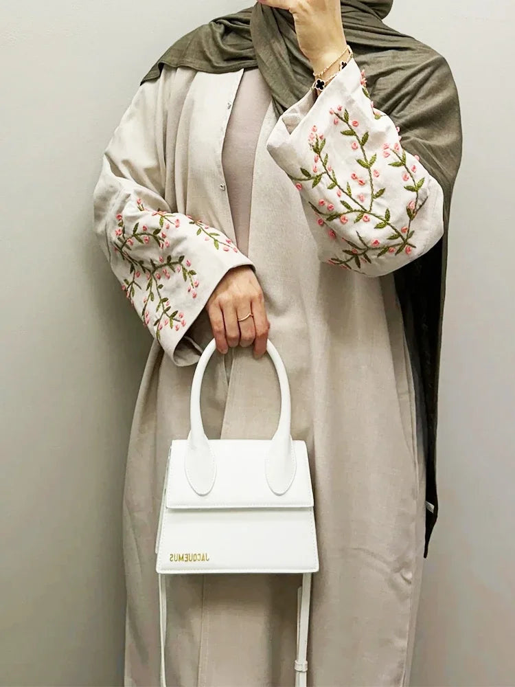 Women’s Elegant Eid Embroidered Abaya