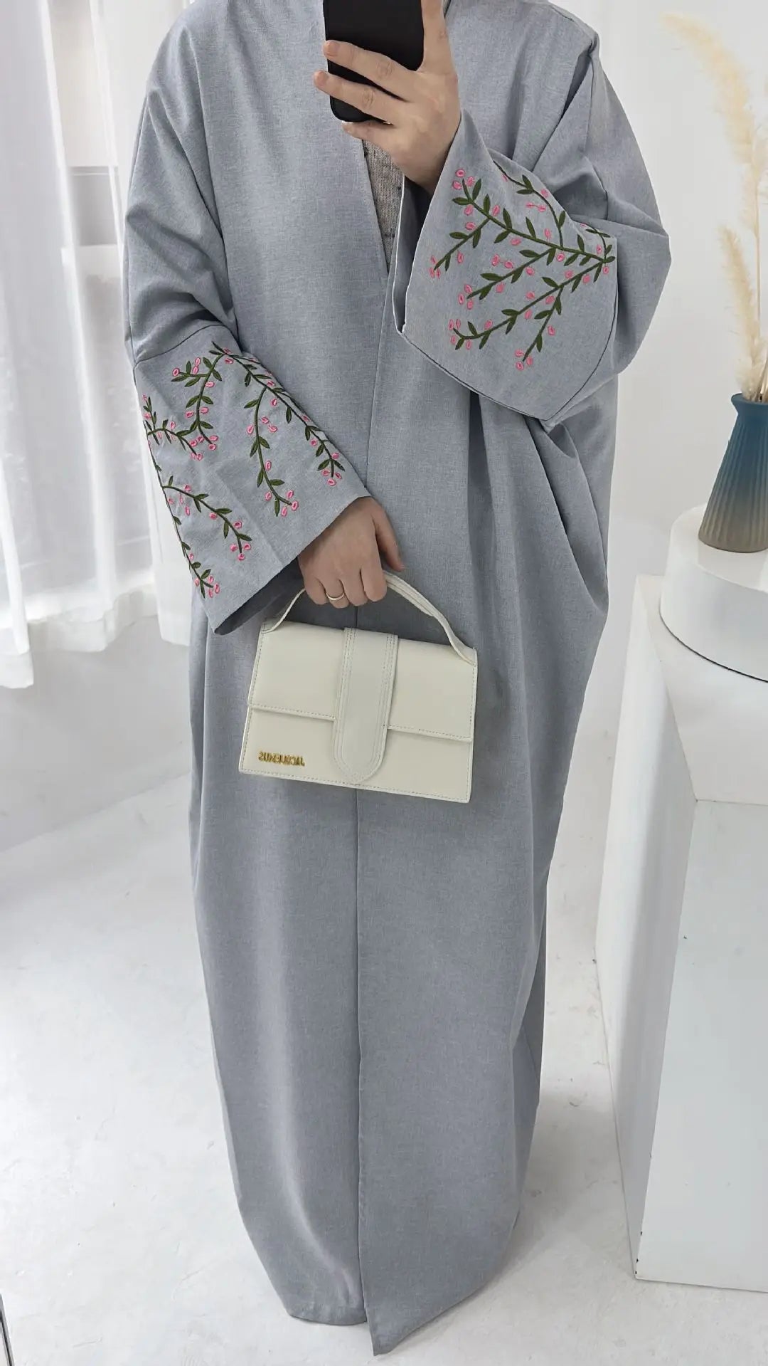 Women’s Elegant Eid Embroidered Abaya