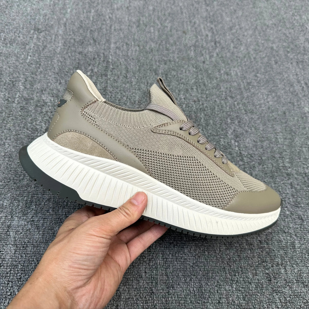 2026 Summer Breathable Sports Casual Shoes For Men, Thick Sole Height Increasing Lace Up Comfort Versatile Mesh Running Sneakers