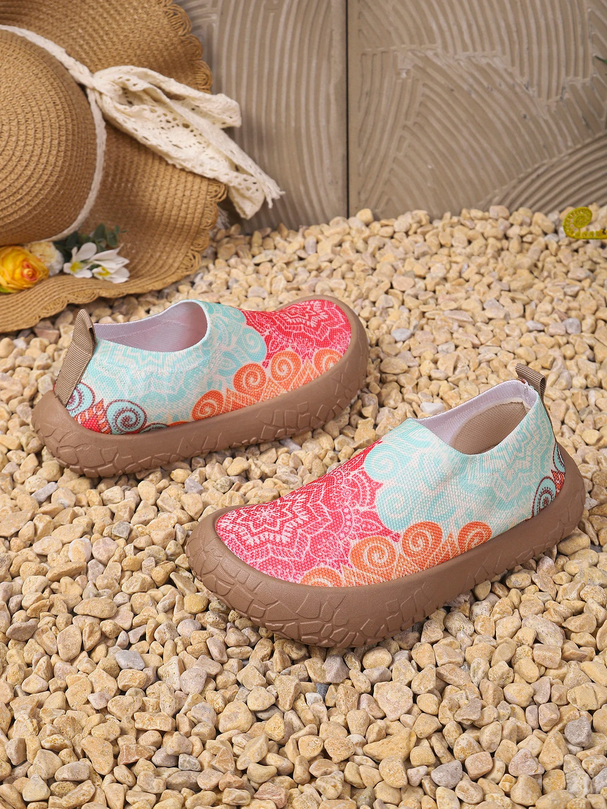 2026 Spring Autumn Women Tropical Print Slip On Sneakers Light Breathable Nonslip Mesh Casual Walking Shoes Daily Outdoor Commut