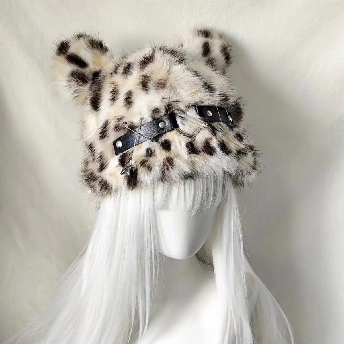 Women's Snow Leopard Ear Warmer
