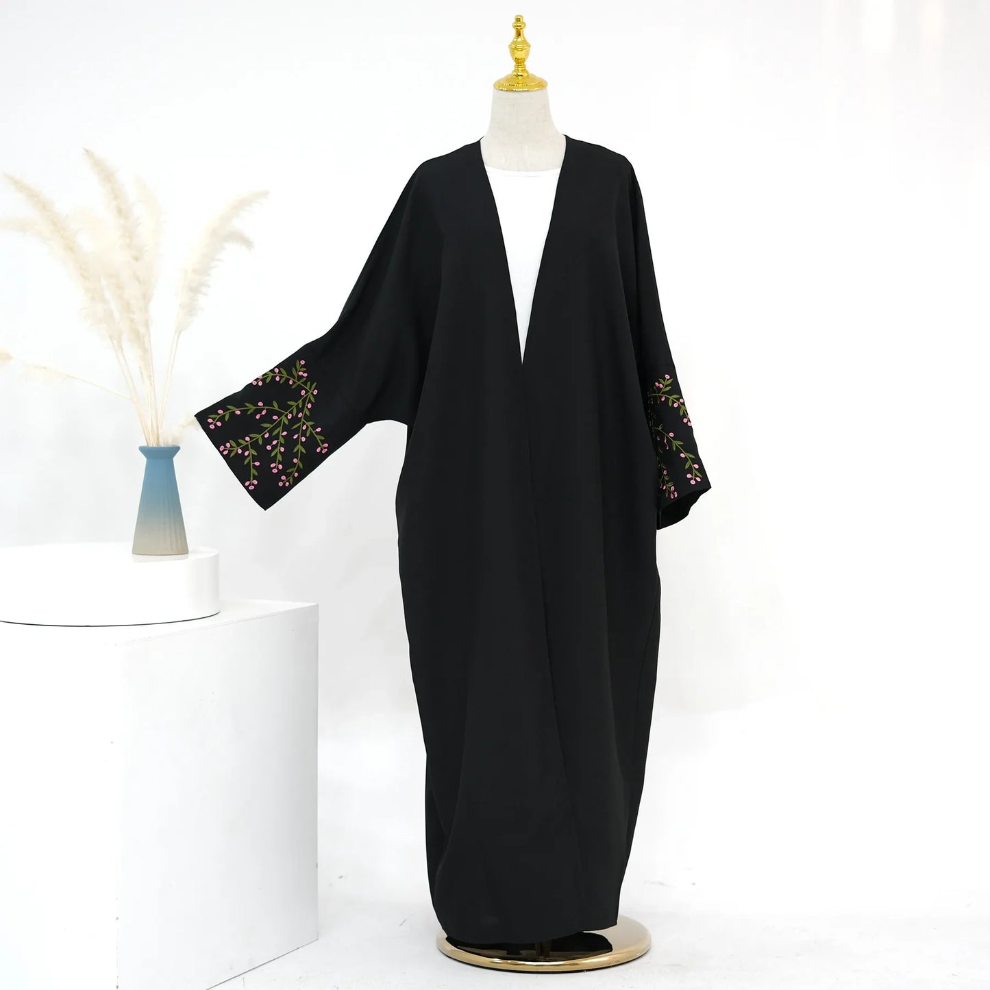 Women’s Elegant Eid Embroidered Abaya