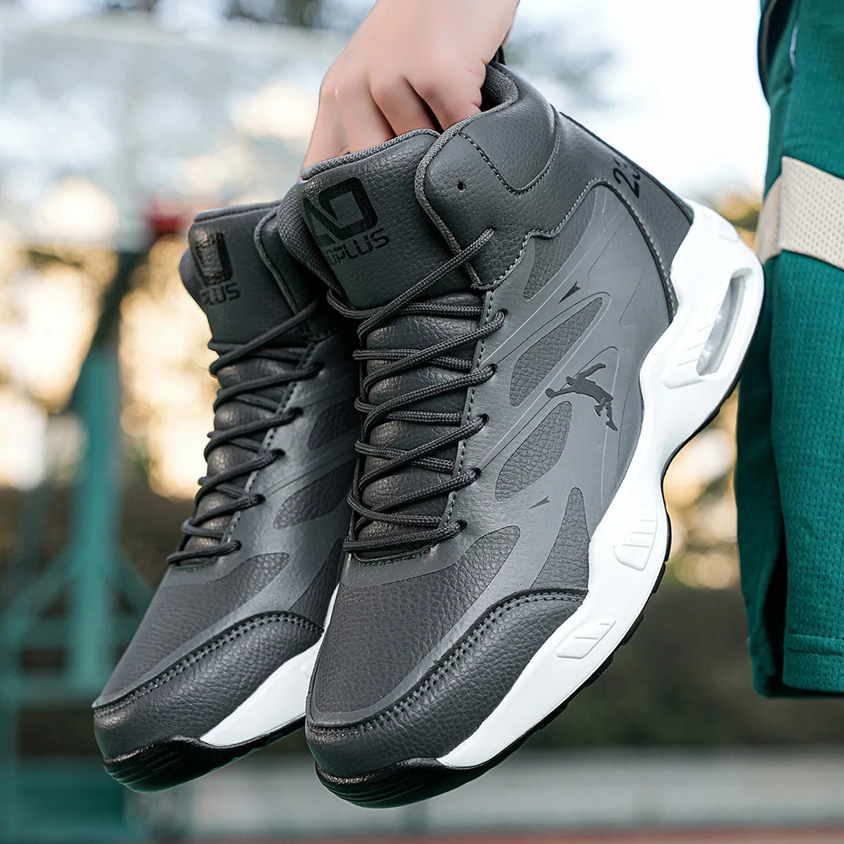 Fashion High-Top Basketball Shoes for Men Women Comfortable Leather Outdoor Training Athletic Sneakers Free Shipping