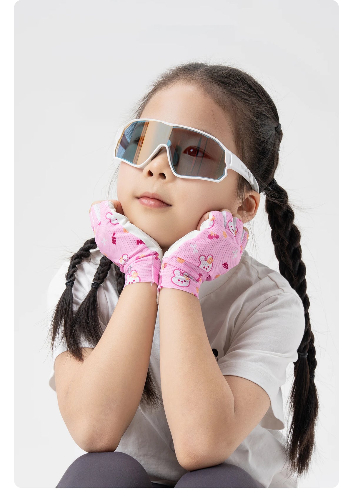 ROCKBROS Children Sports Gloves Non-Slip Wear-Resistant with SBR Palm Pads Cycling Gloves Childlike Graffiti Bike Riding Gloves