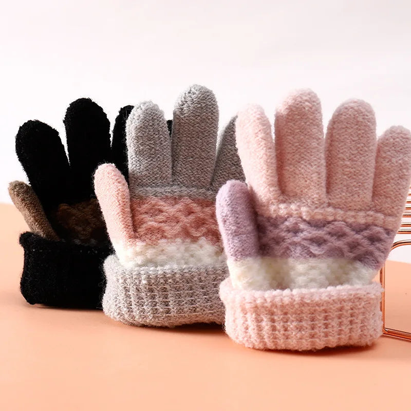 Winter Kids Gloves for Boys Girls Little Children Baby Full Finger Warm Stripes Knitted Casual Outdoor Accessories 3-7 Years