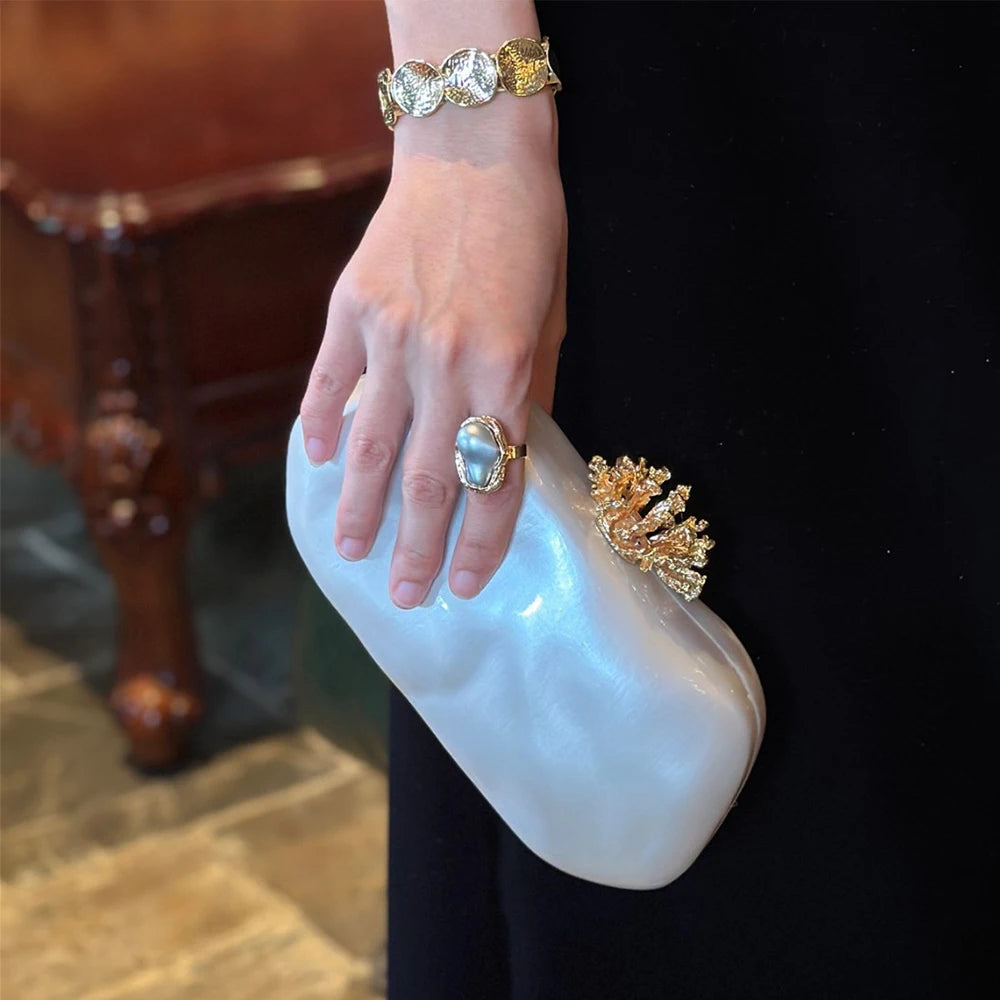 2026 New Women’s Acrylic Flower Shell Shoulder Bag, Fashion Wedding Banquet Evening Clutch, Bridal Handbag Purse