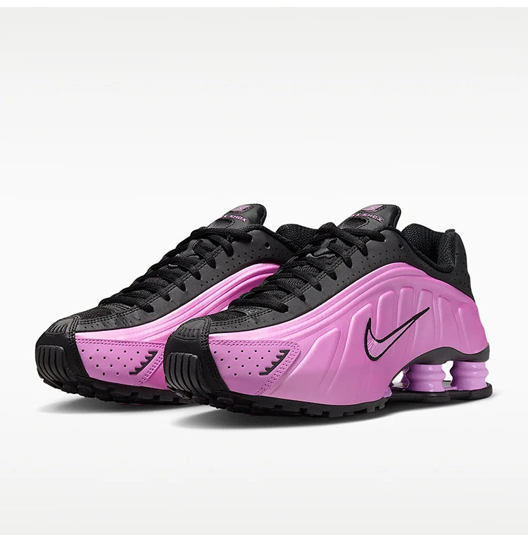 Nike Shox R4 Women’s Retro Sneakers