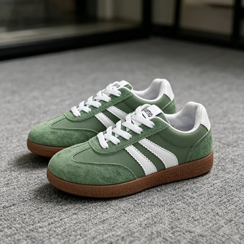 Men’s & Women’s Classic Retro Training Sneakers – Thick-Sole Lace-Up Casual Running Shoes for Everyday Comfort