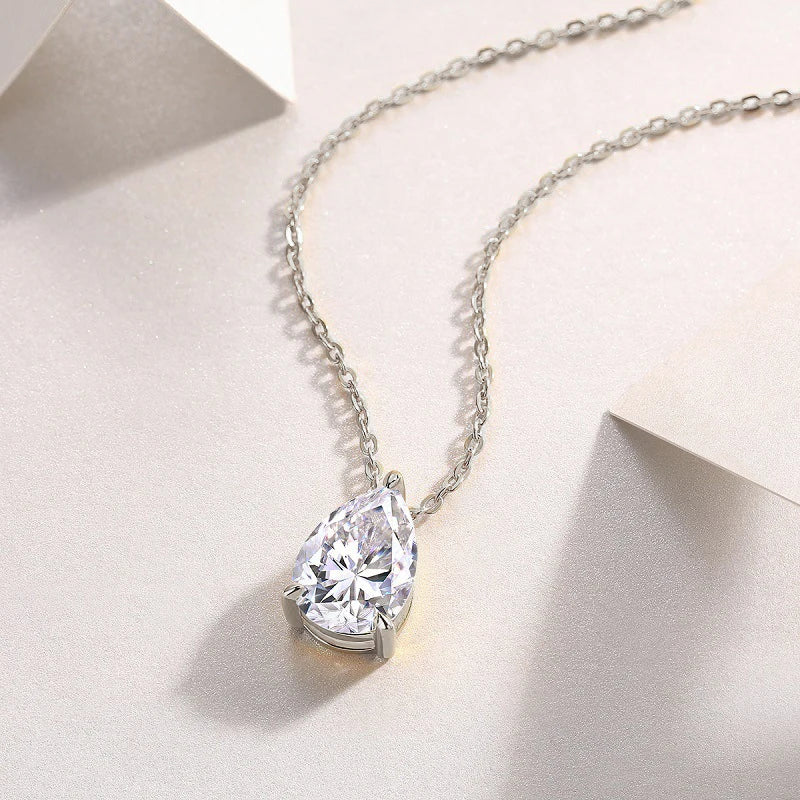 Women’s 2.5ct Moissanite Teardrop Pendant Necklace – 14K Gold-Filled Fine Jewelry Gift