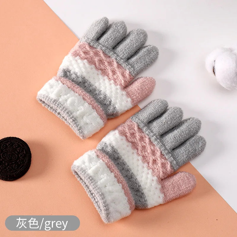Winter Kids Gloves for Boys Girls Little Children Baby Full Finger Warm Stripes Knitted Casual Outdoor Accessories 3-7 Years
