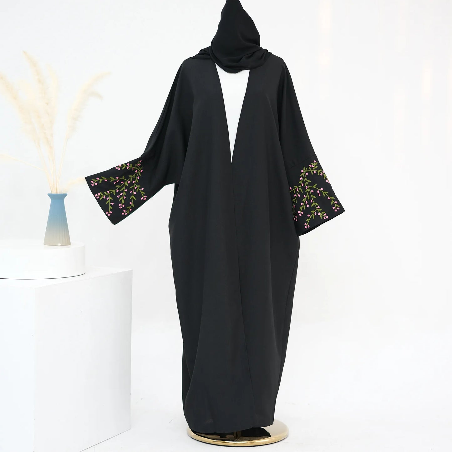 Women’s Elegant Eid Embroidered Abaya