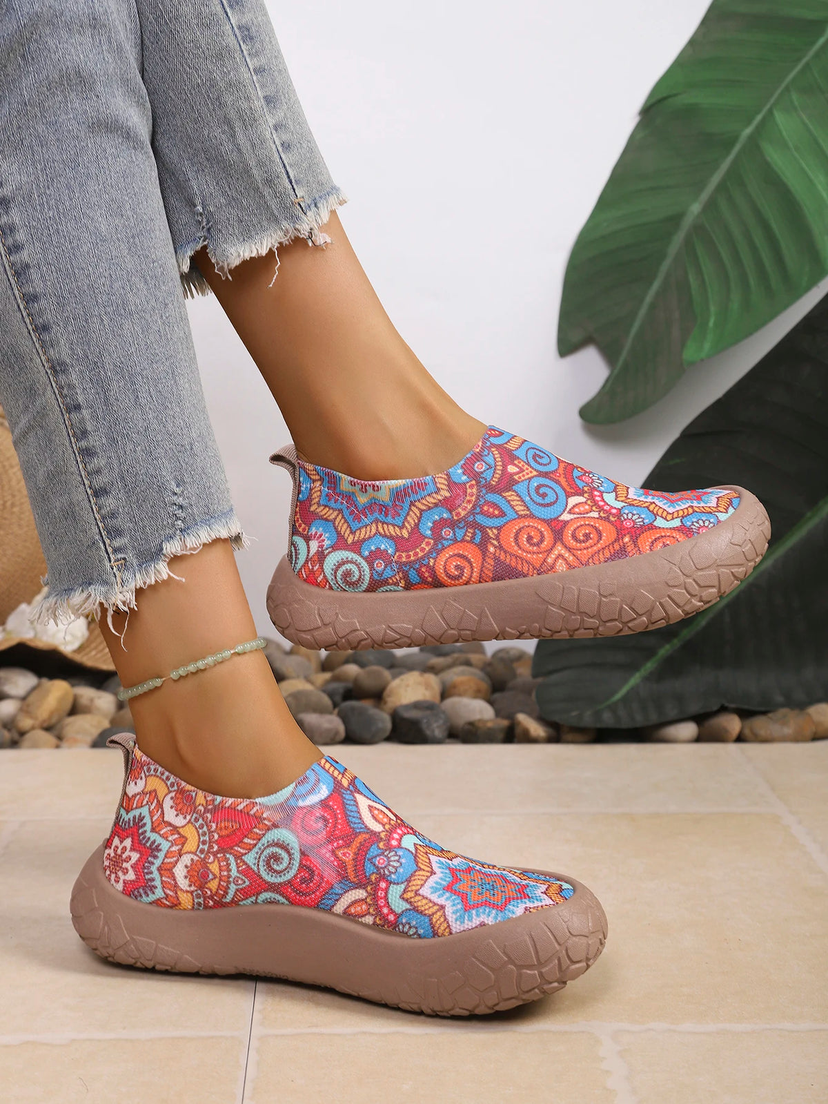 2026 Spring Autumn Women Tropical Print Slip On Sneakers Light Breathable Nonslip Mesh Casual Walking Shoes Daily Outdoor Commut