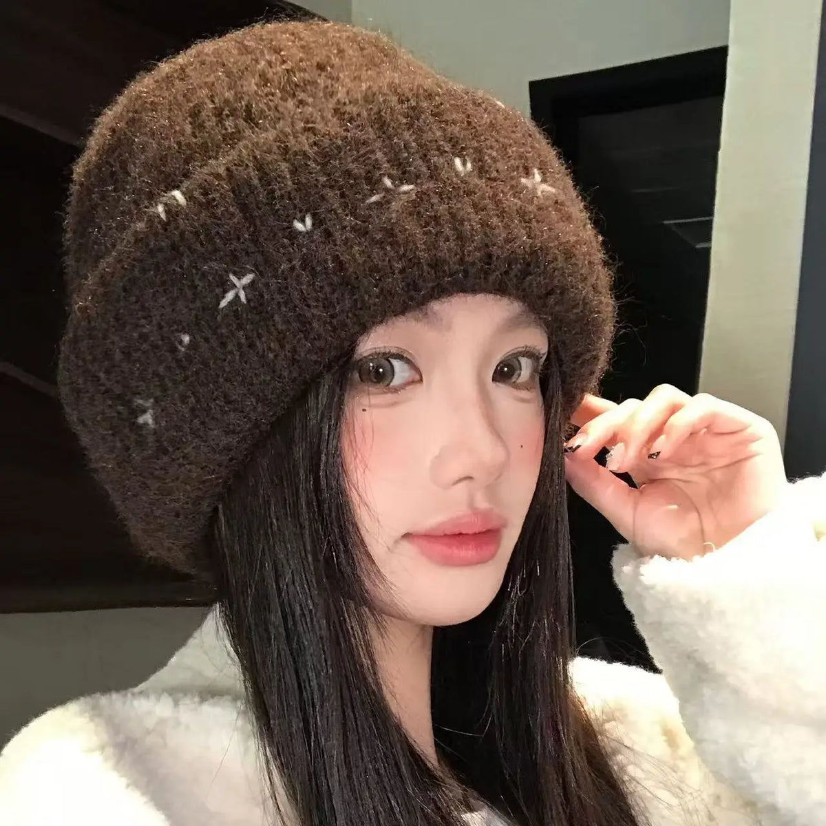 Women's Knit Thicken Beanie Winter Hat Soft Warm Stretchy Headwear Versatile Fashion Outdoor Cold Weather Ear Protecion Cap