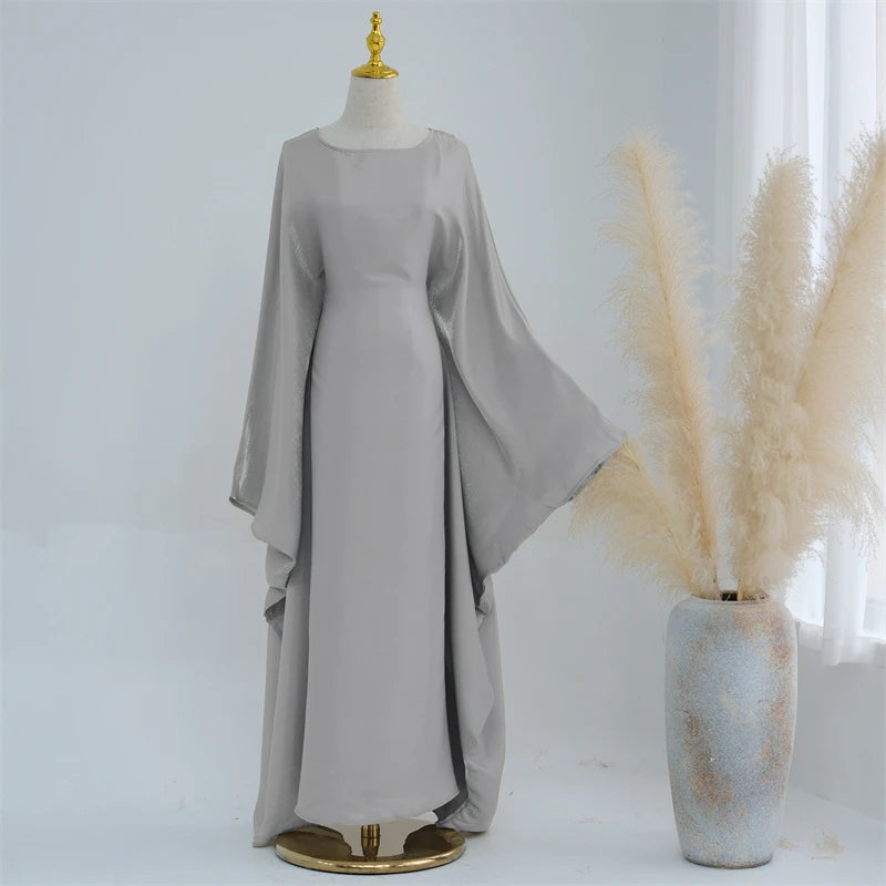 Women’s Luxury Ramadan Jilbab & Hijab Set